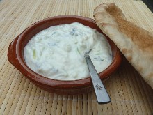 Recepty: Tzatziki, snadná řecká rychlovka