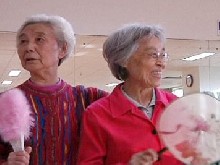 Do domovů důchodců se stěhuje stále více Číňanů
