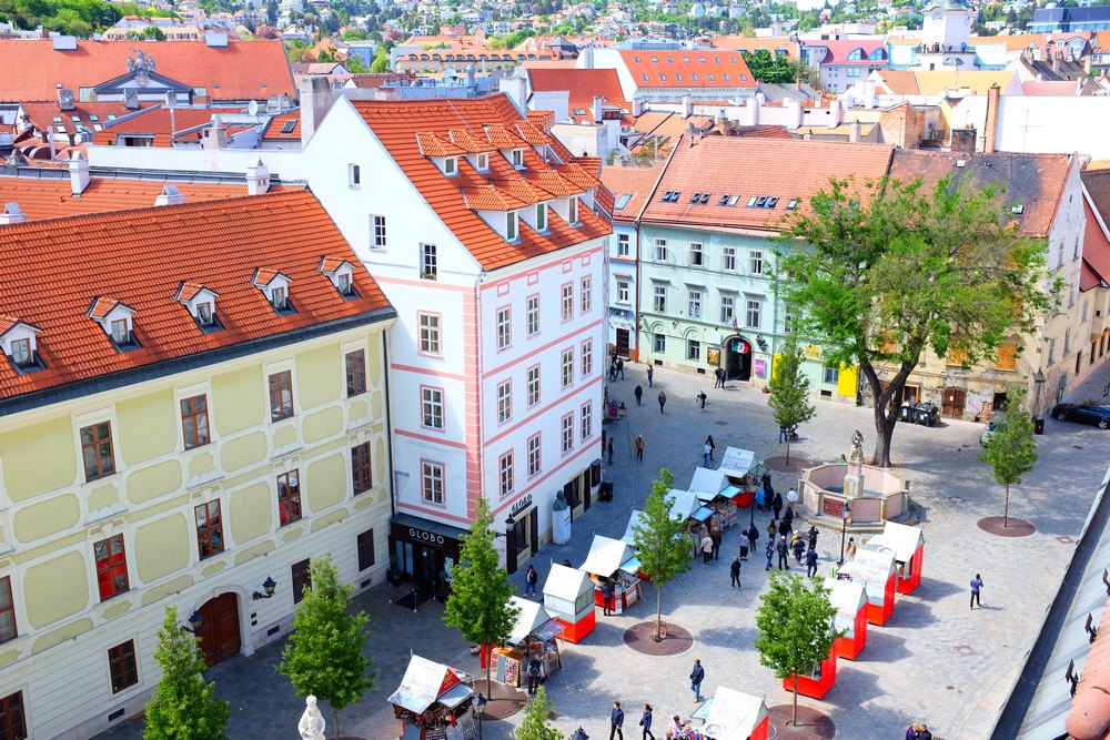 Bratislava muzeum - pohled z veze Frantiskanske namestie
